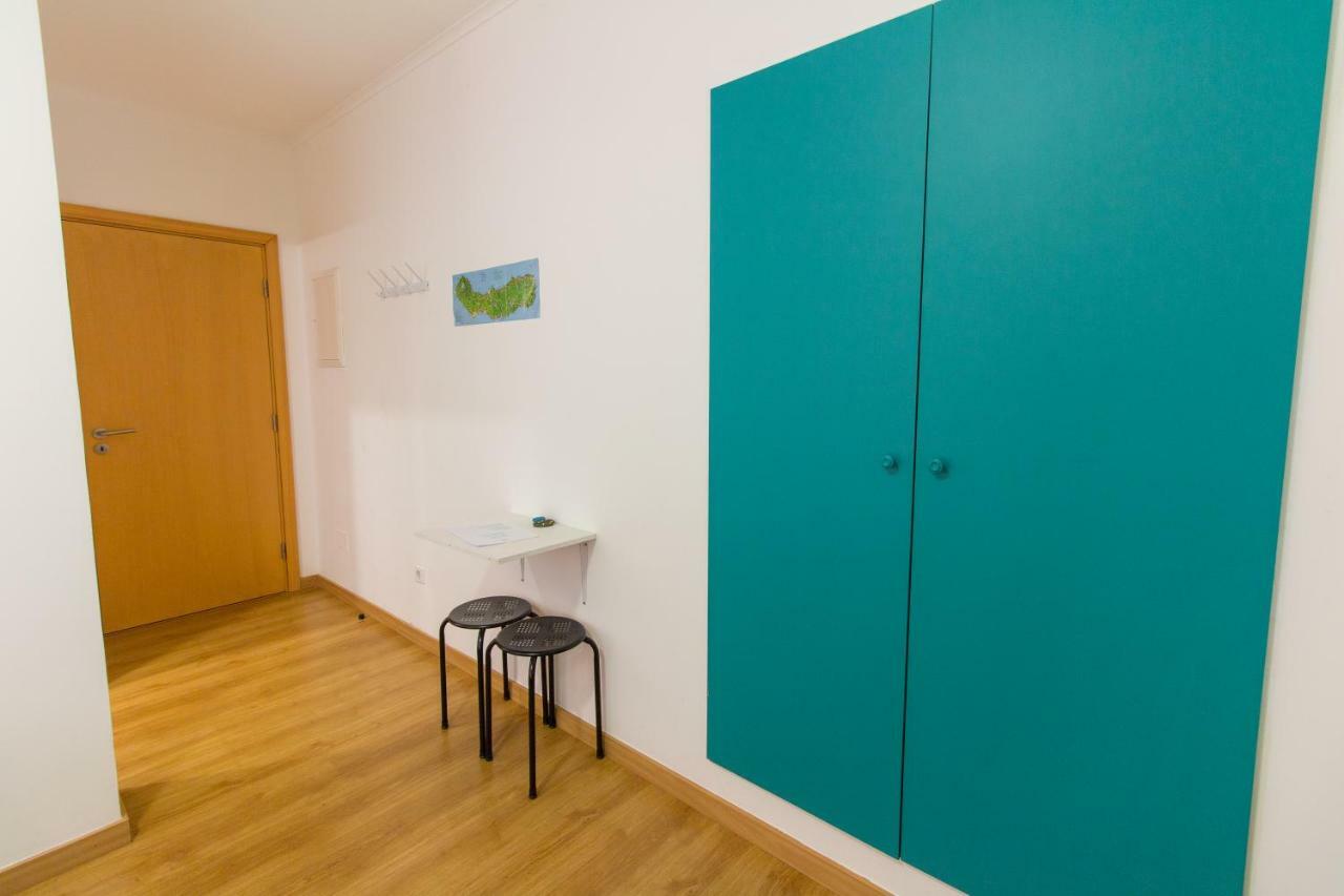 Change The World Hostels - Acores - Ponta Delgada Экстерьер фото