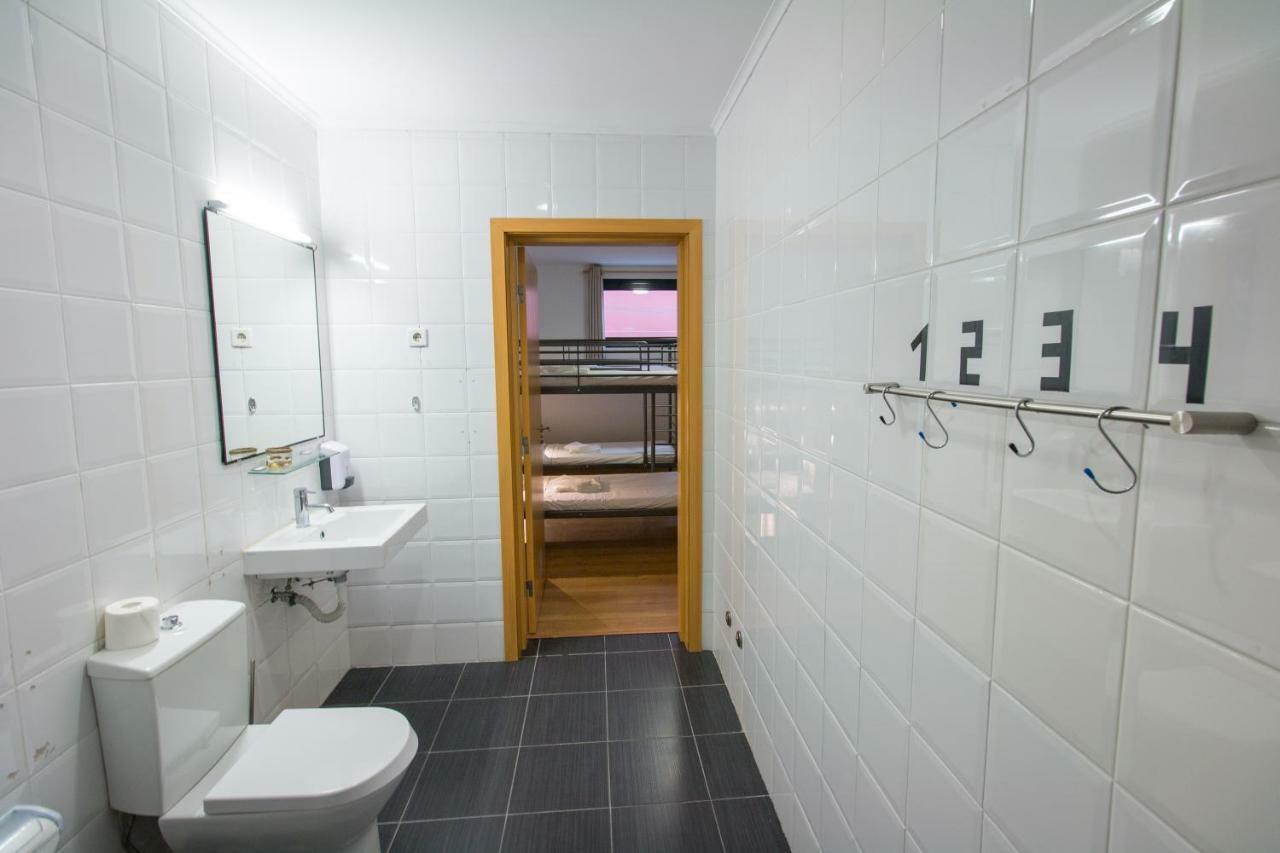 Change The World Hostels - Acores - Ponta Delgada Экстерьер фото